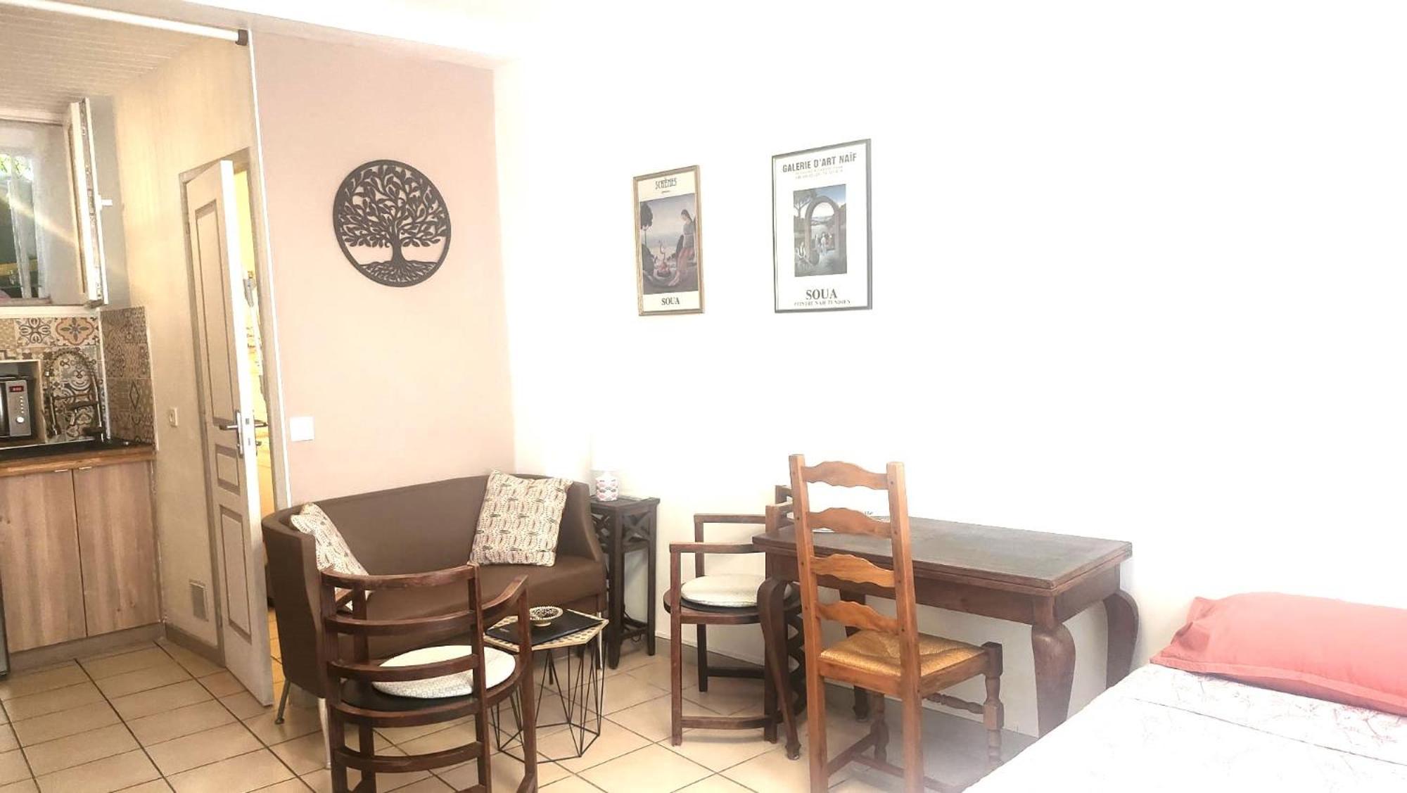 Apartamento Escapade Paisible, Saint-eugene Marsella